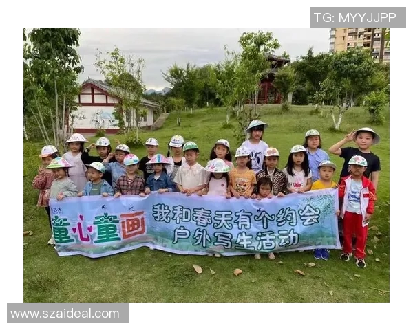 街头艺术家用画笔描绘足球明星的激情与梦想展现街头文化的独特魅力